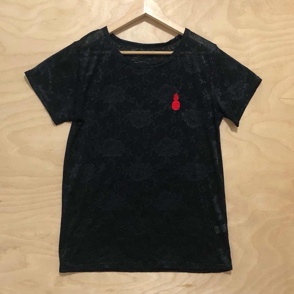 Short Sleeve Black Lace Blouse with Red Pineapple Patch Womens Medium.
